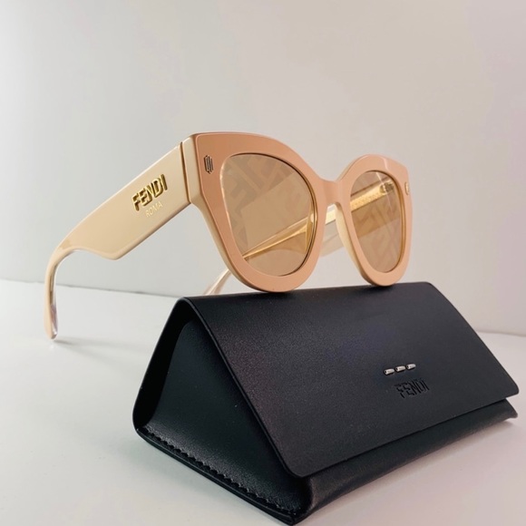 Fendi Sunglasses New Authentic Logo Butterfly Sunglasses Blush - Picture 4 of 4